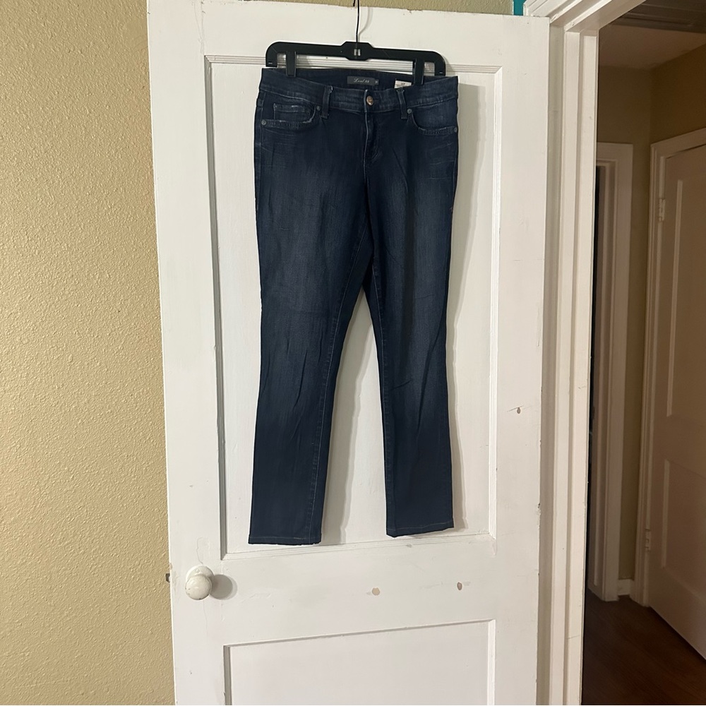 Level 99 lily skinny jeans size 29